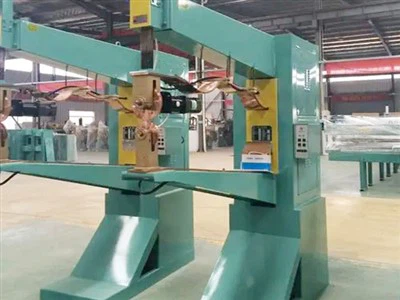 Автоматический сварочный аппарат из нержавеющей стали